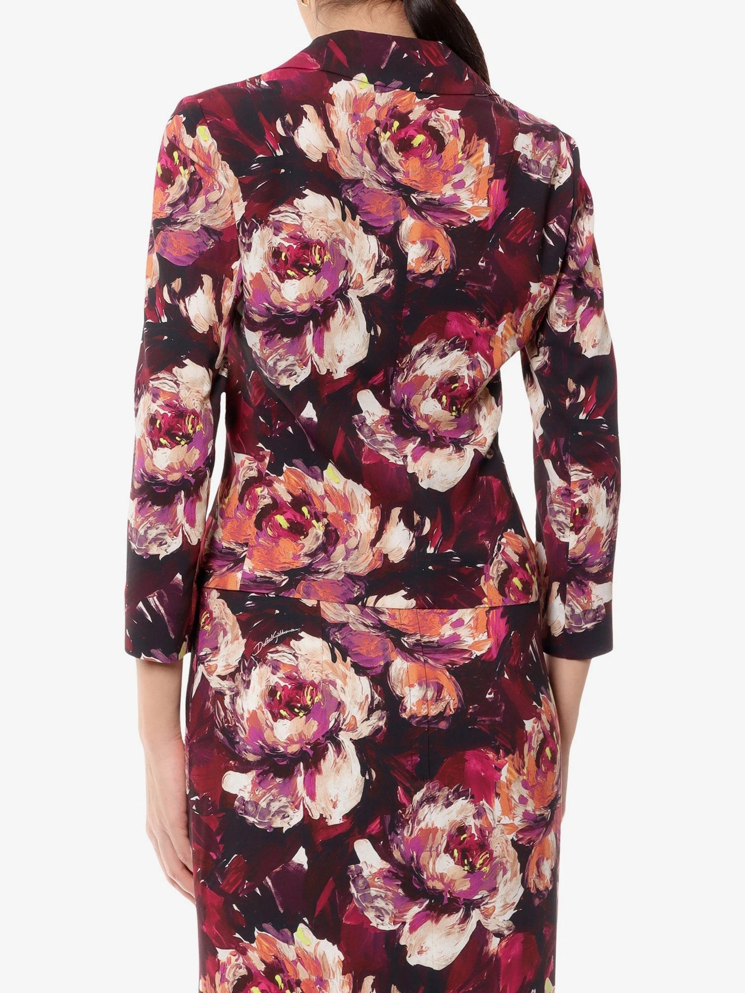 Cady blazer with peonie flower print.webp