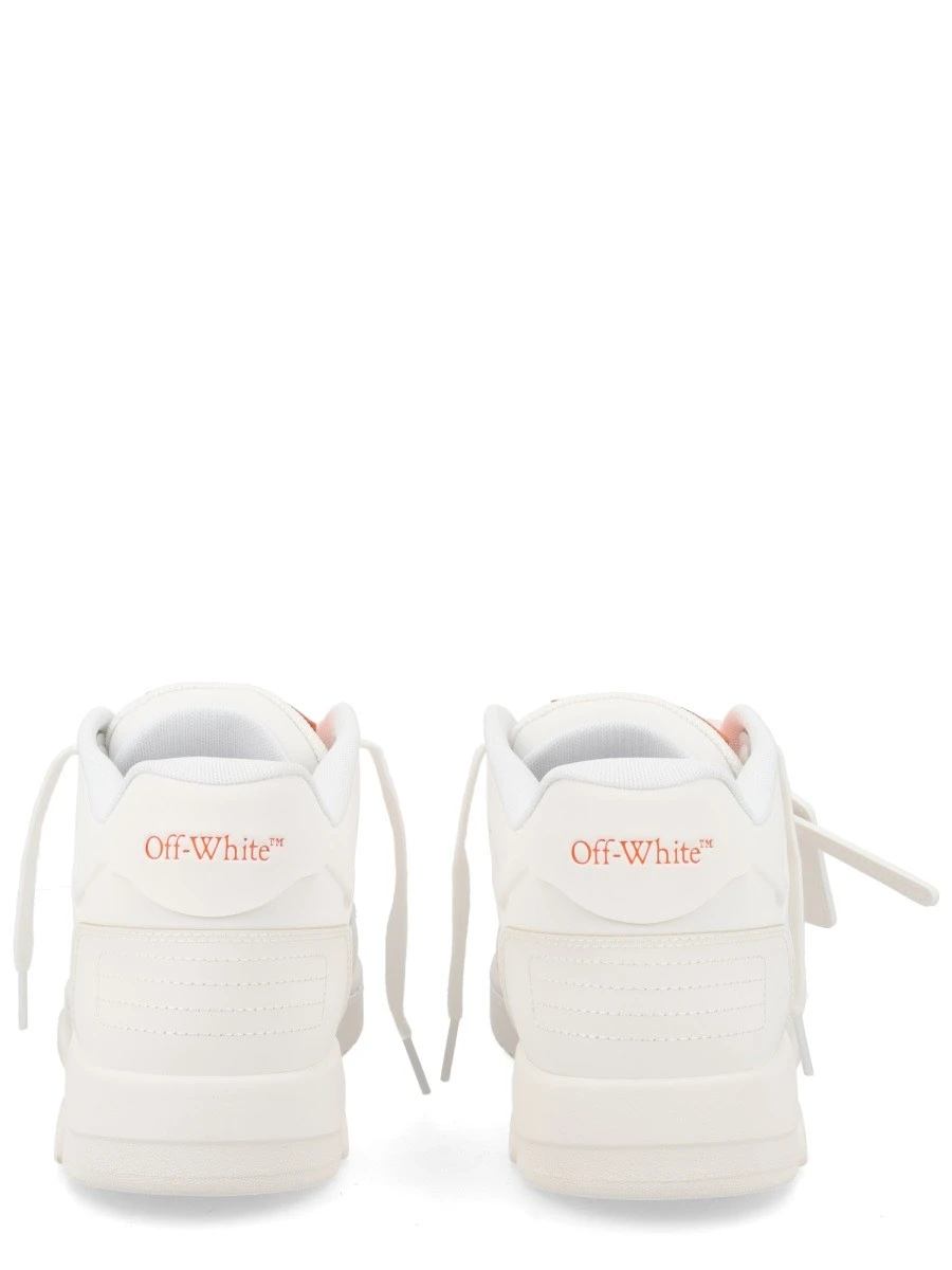 SNEAKER "OUT OF OFFICE".webp