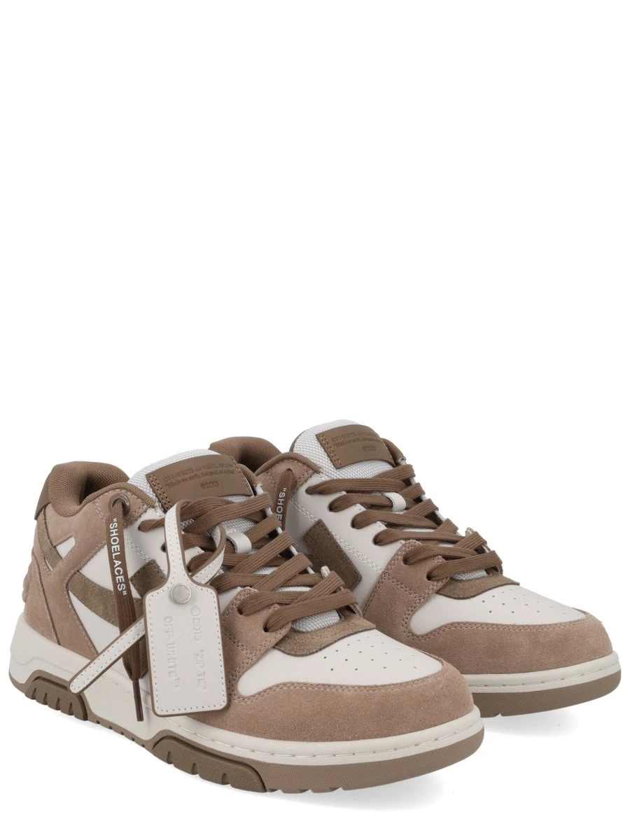 SNEAKER "OUT OF OFFICE".webp