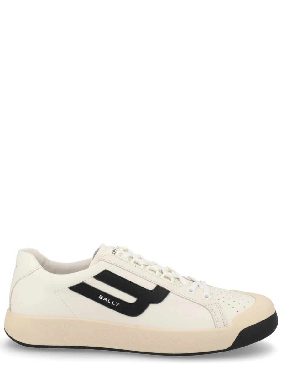 SNEAKER "COMPETITION".webp
