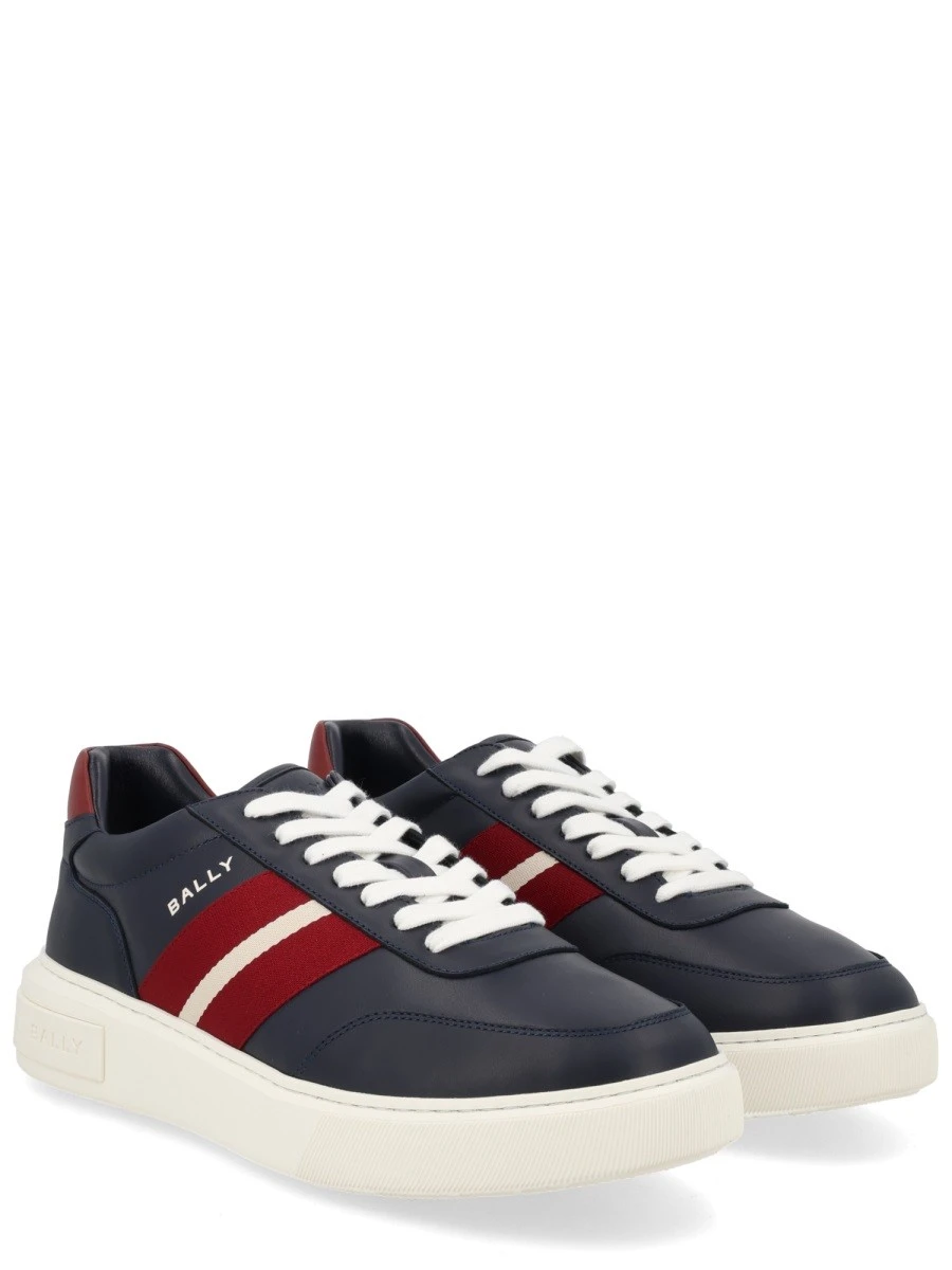 SNEAKER "LIFT".webp
