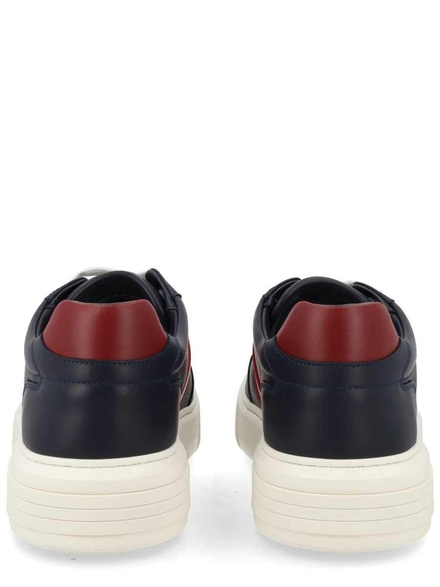 SNEAKER "LIFT".webp