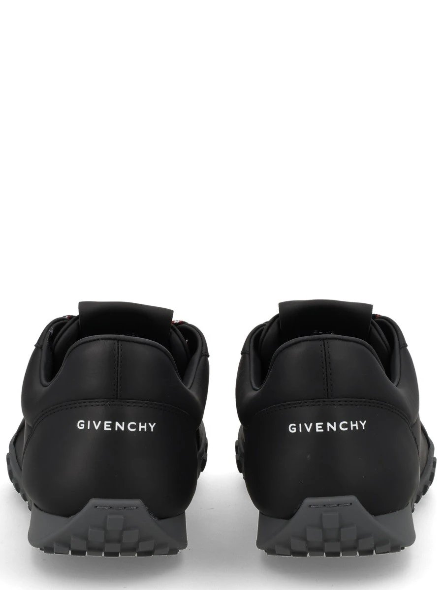 SNEAKER "GLIDE".webp