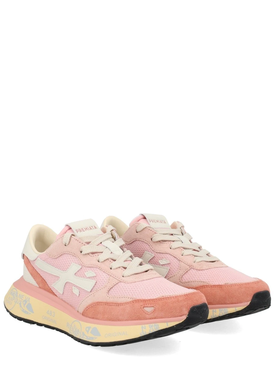 SNEAKER "LAURYN".webp