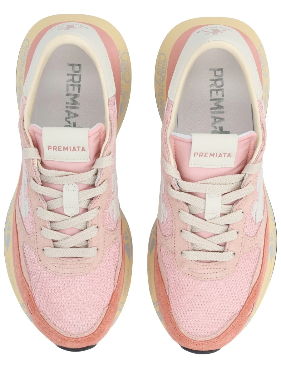 SNEAKER "LAURYN".webp