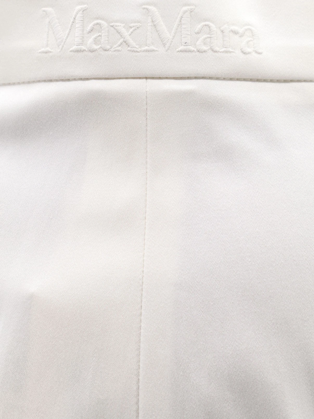 Tabacco stretch cotton shorts.webp