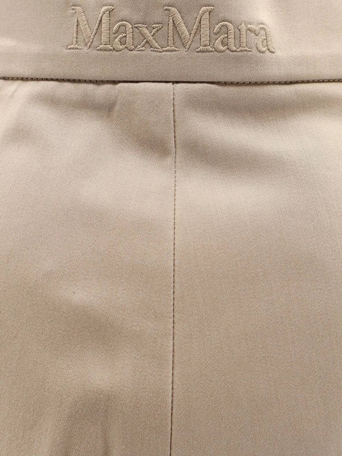Tabacco stretch cotton shorts.webp