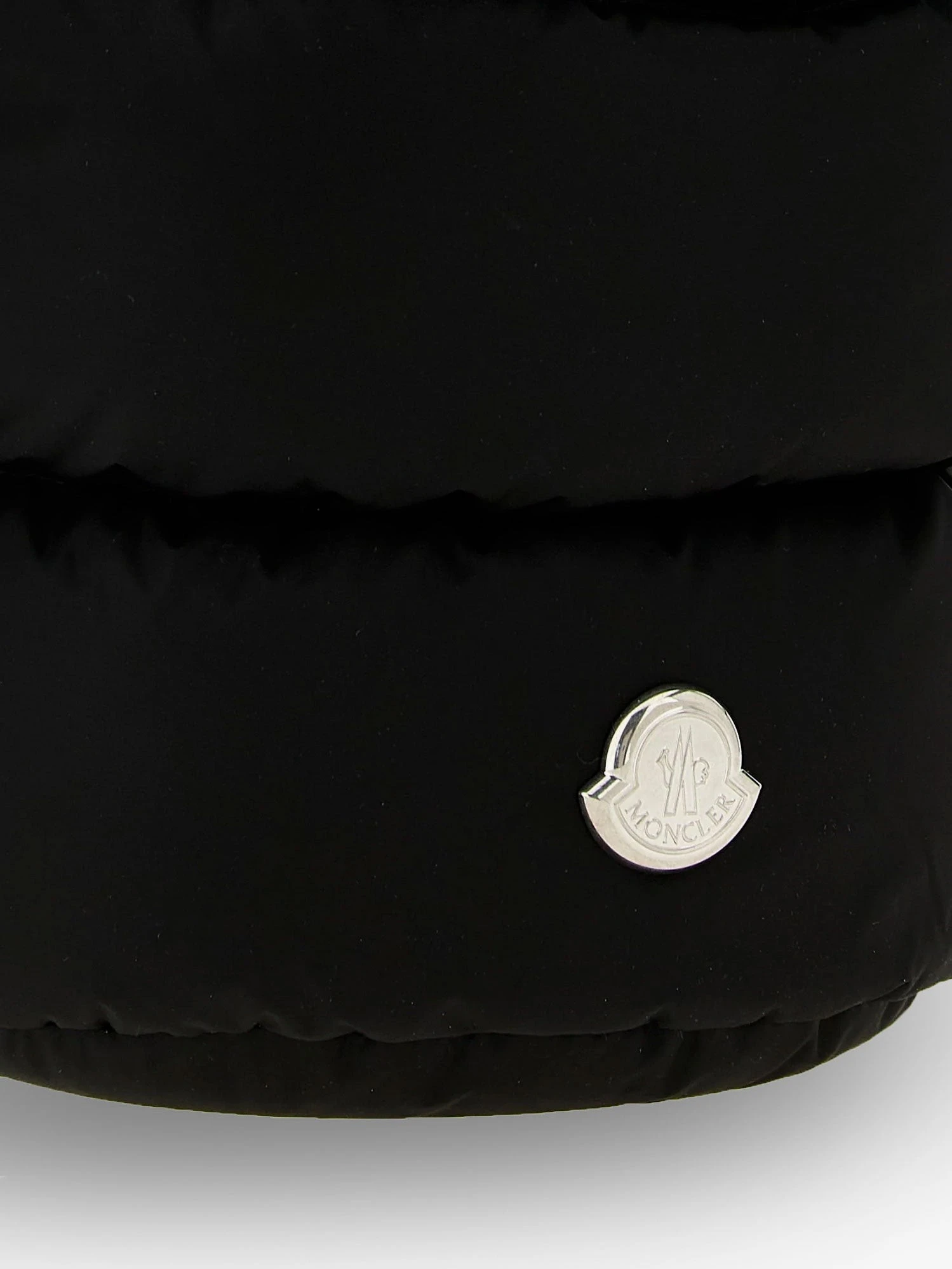 Caradoc nylon bucket bag