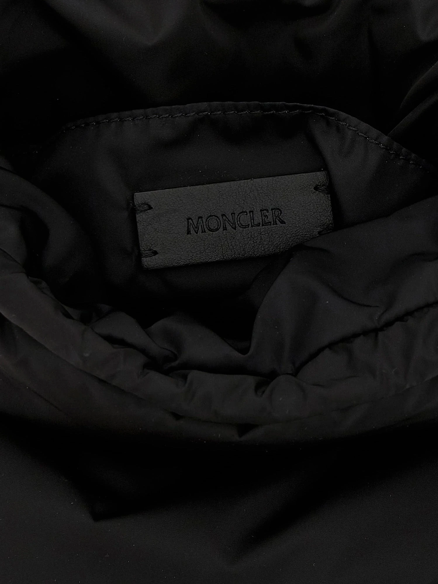 Caradoc nylon bucket bag