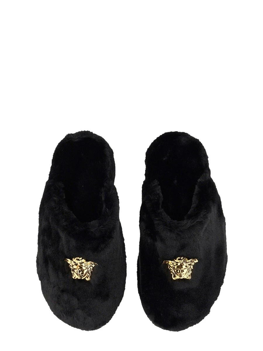 SLIPPERS "THE JELLYFISH".webp