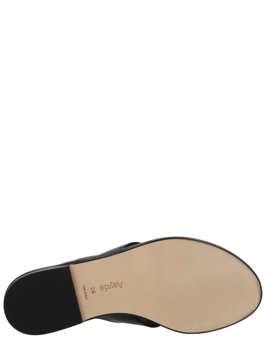 LEATHER THONG SANDAL.webp