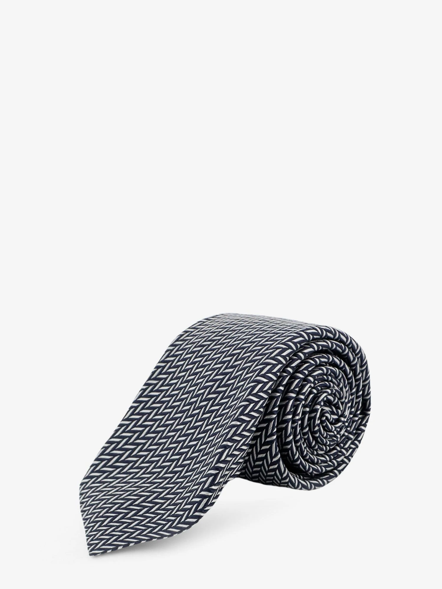 Silk tie.webp