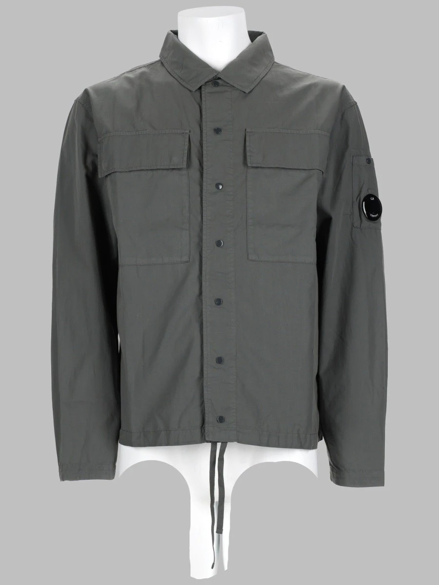 OVERSHIRT CON BOTTONI.webp
