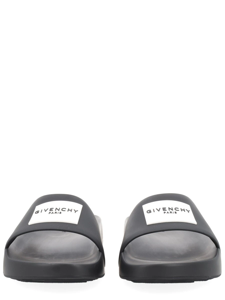 MULE PIATTA "LABEL SLIDE".webp