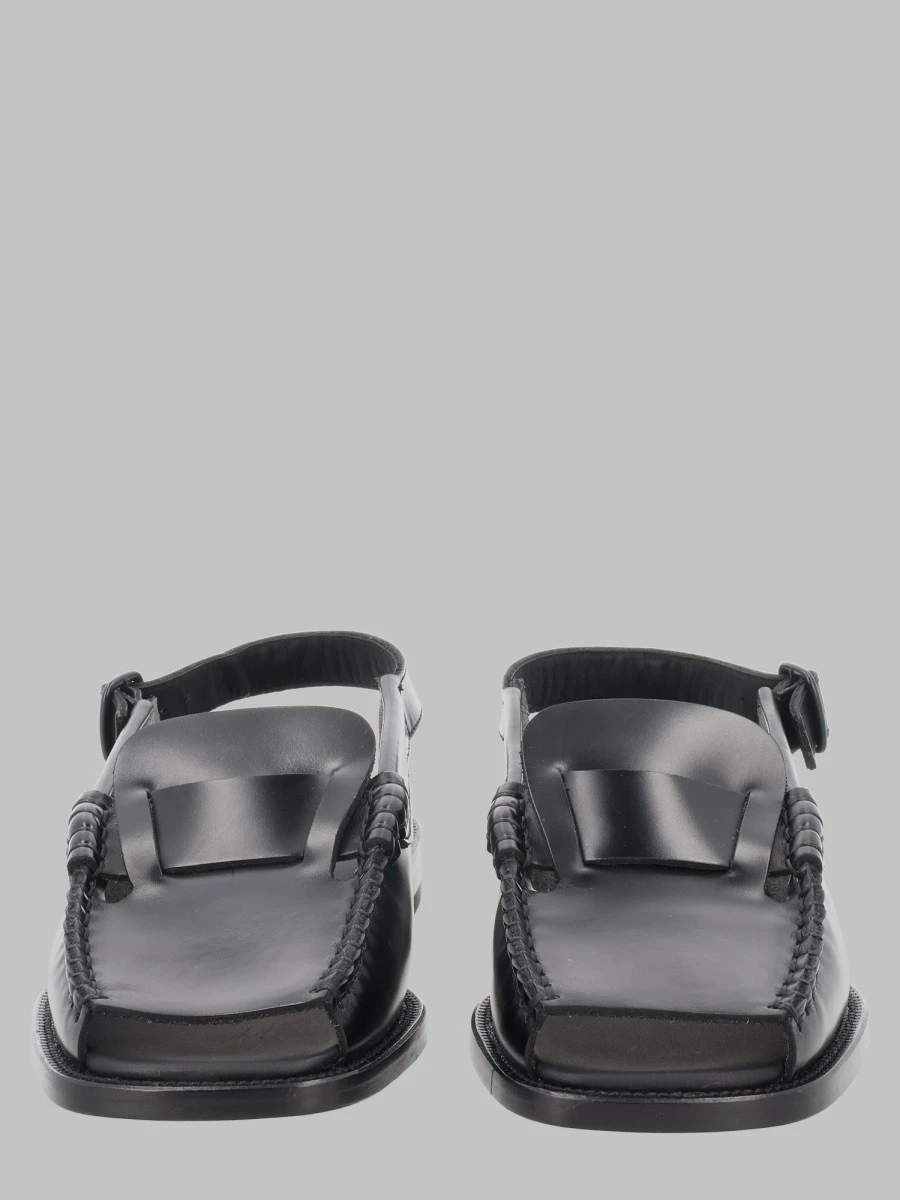 SANDALO "SINEU" IN PELLE.webp