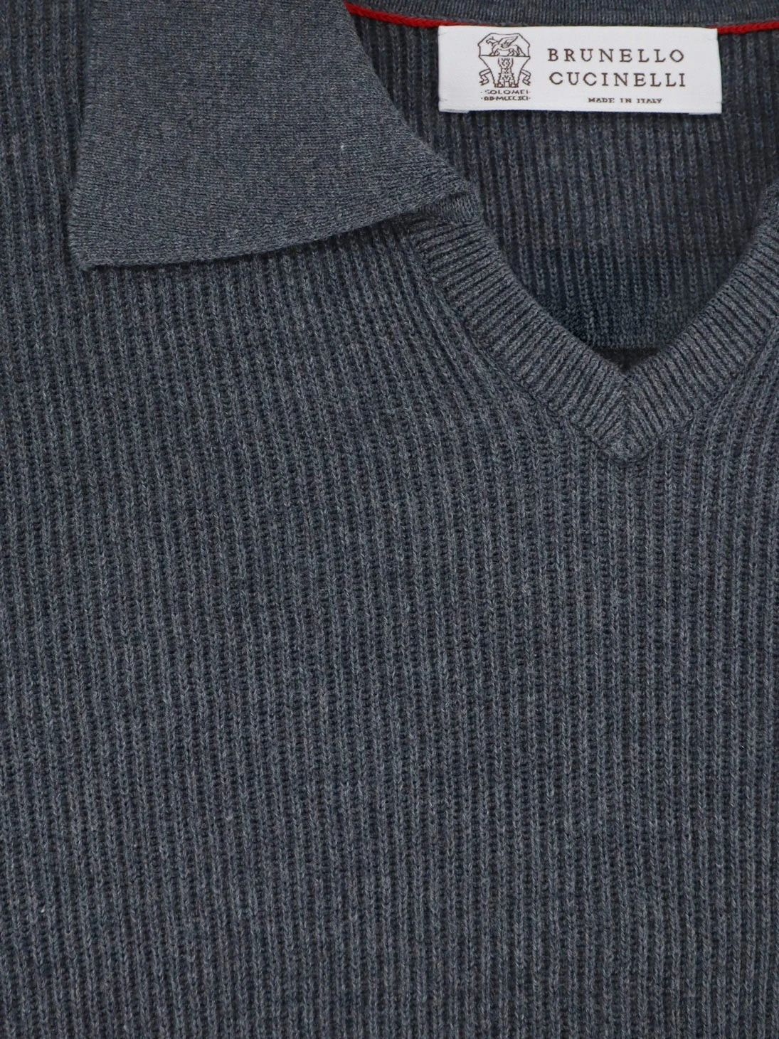 Cotton polo shirt with ribbed knit.webp