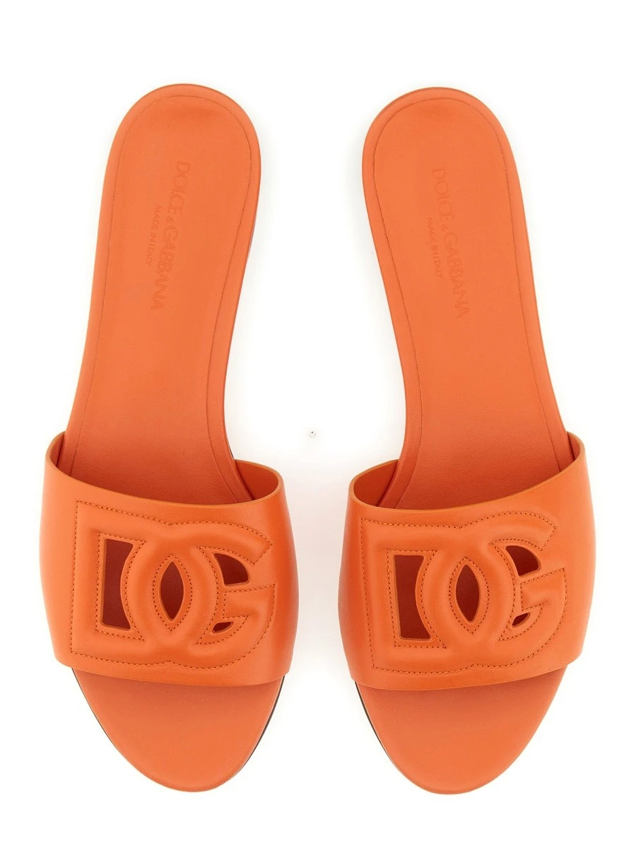 SANDALO SLIDE CON LOGO.webp