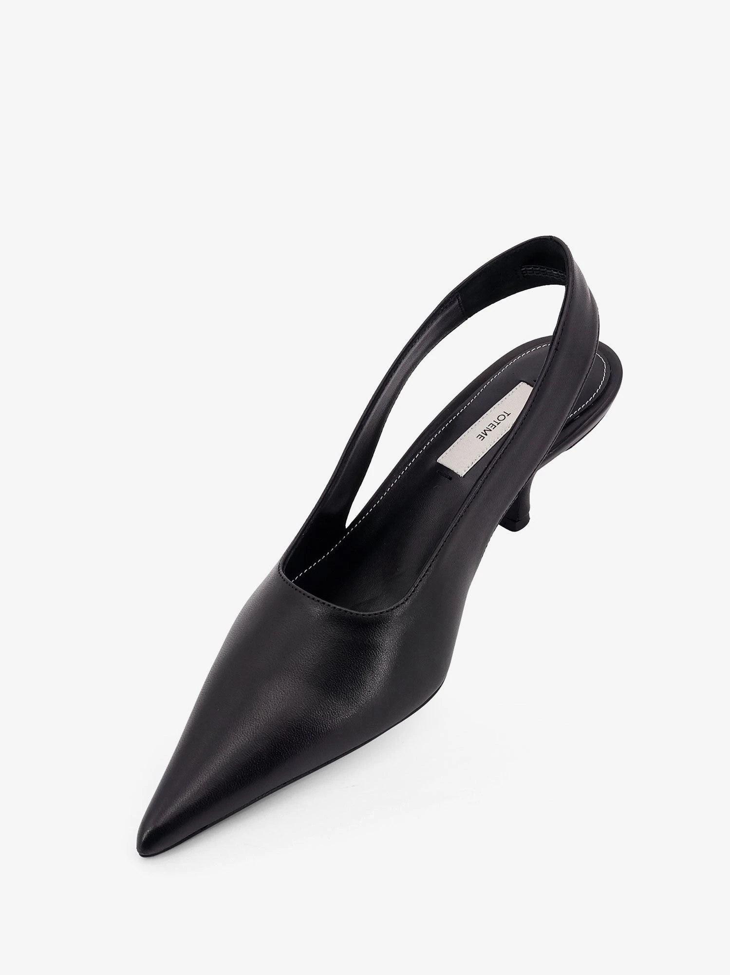 Leather décolleté slingbacks.webp