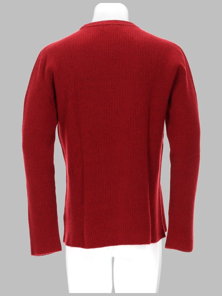 MAGLIA IN CASHMERE.webp