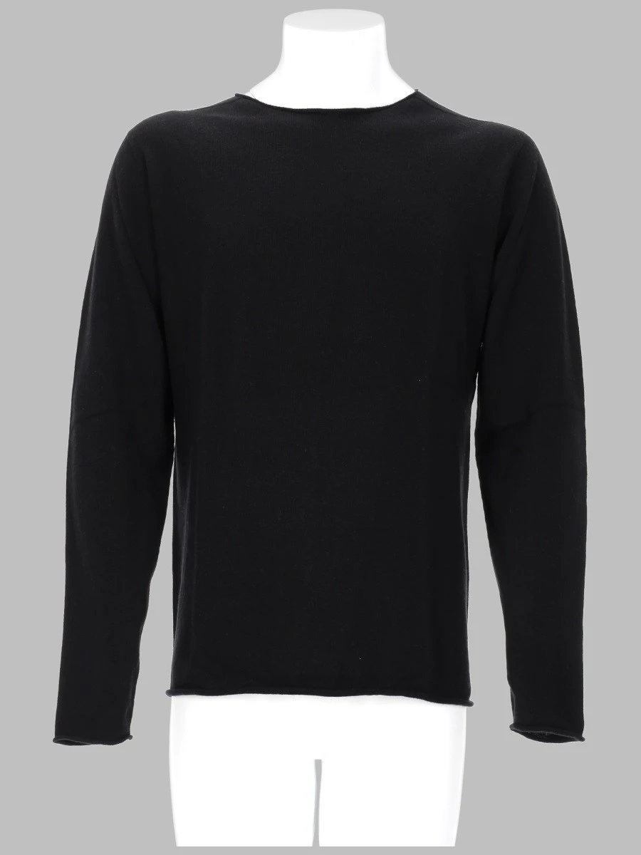 MAGLIA IN LANA.webp