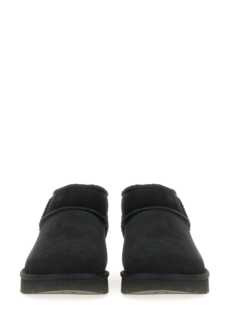 BOOT CLASSIC ULTRA MINI.webp