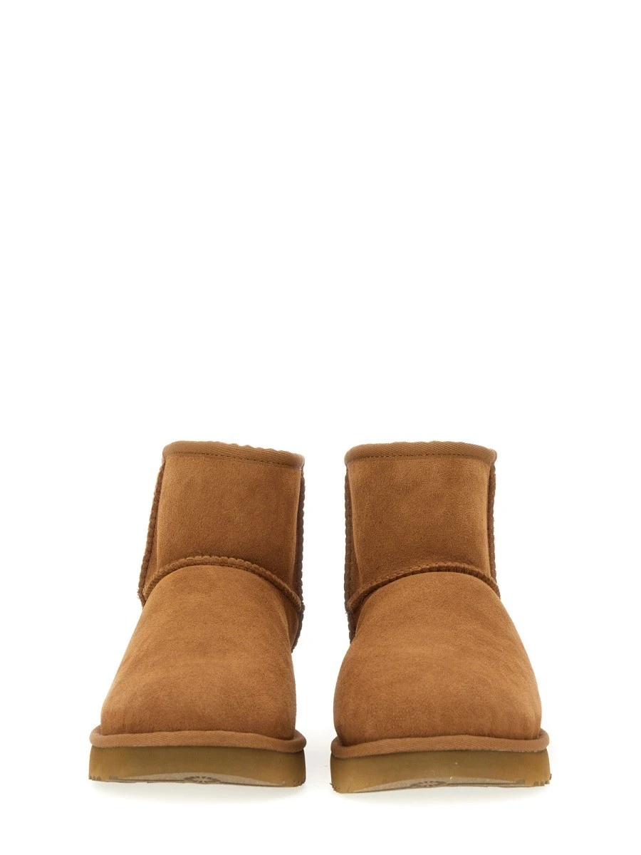 BOOT CLASSIC MINI II.webp