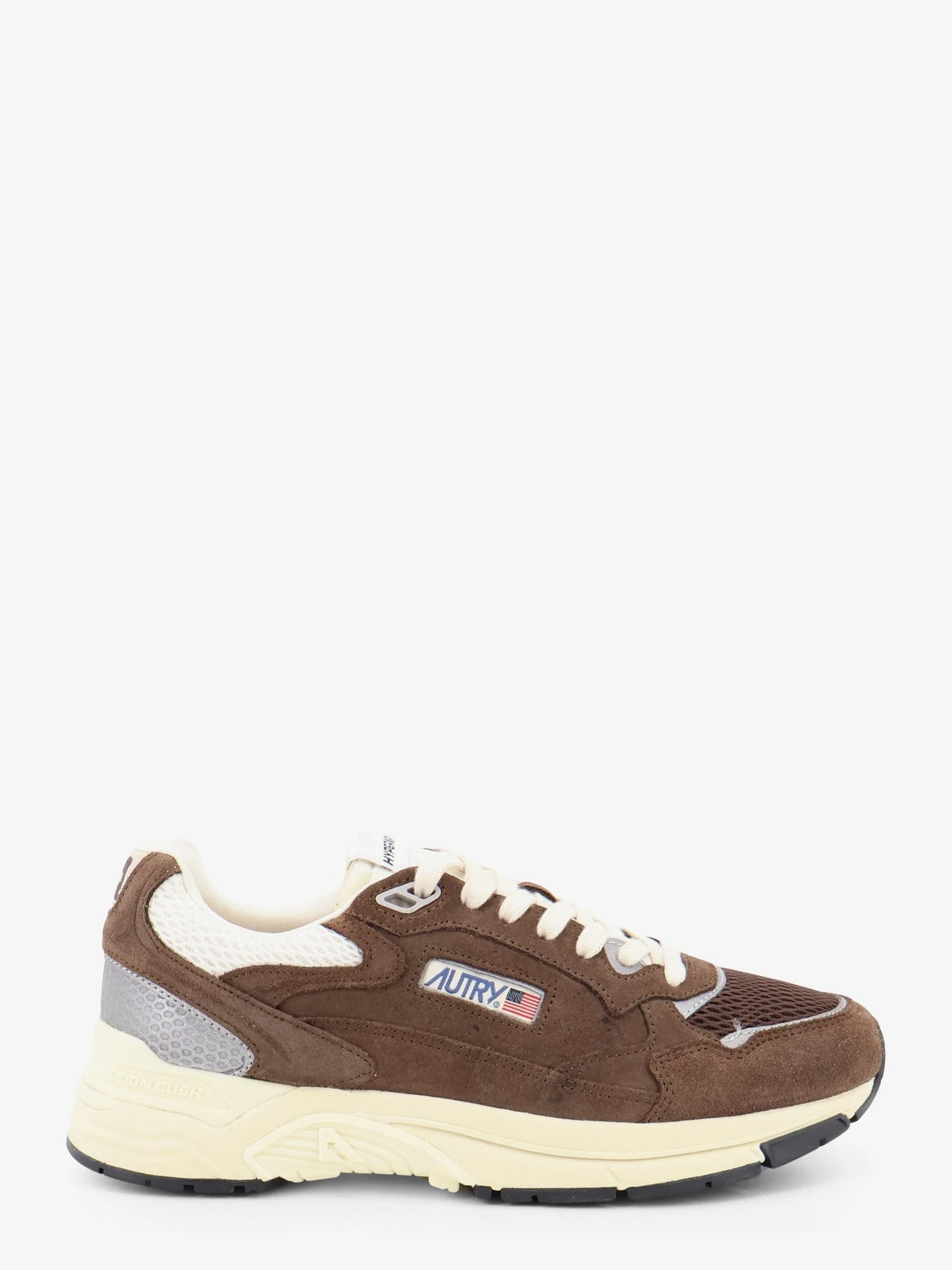 Hyperway Low mesh and suede snrakers with iconic side logo.webp