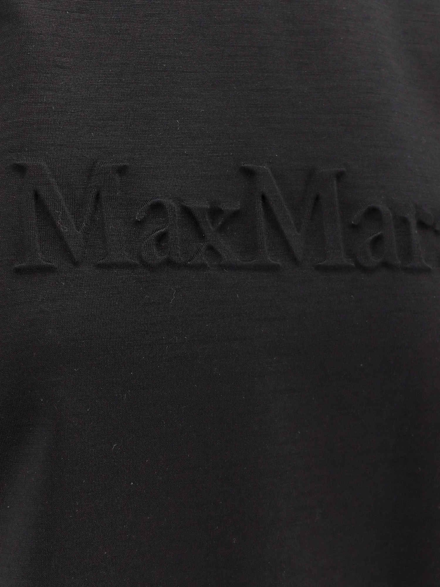 Peter wool t-shirt with embossed frontal logo.webp