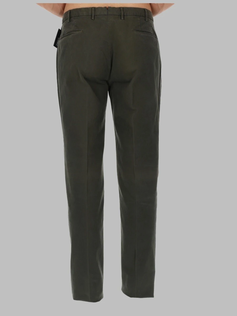 pantaloni.webp
