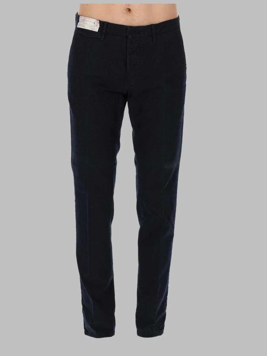 pantaloni.webp