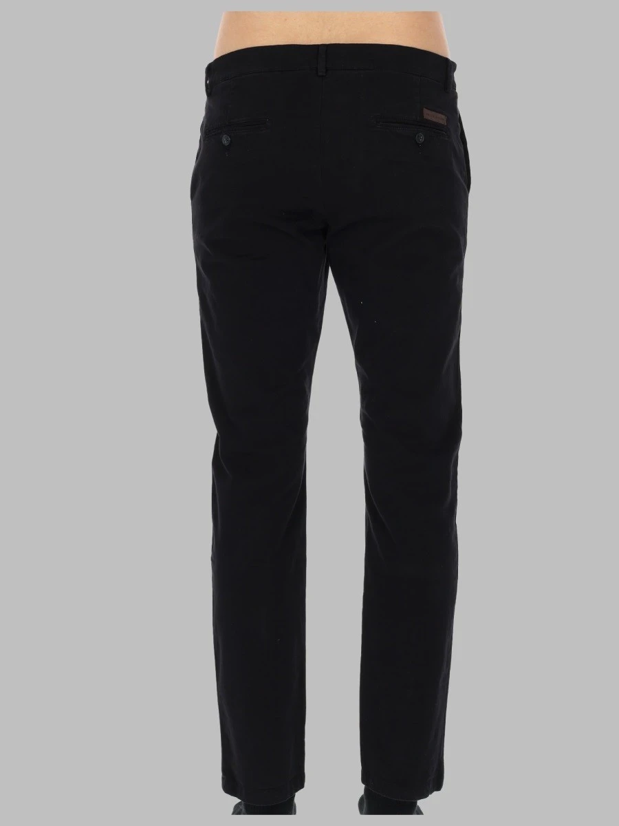pantaloni.webp