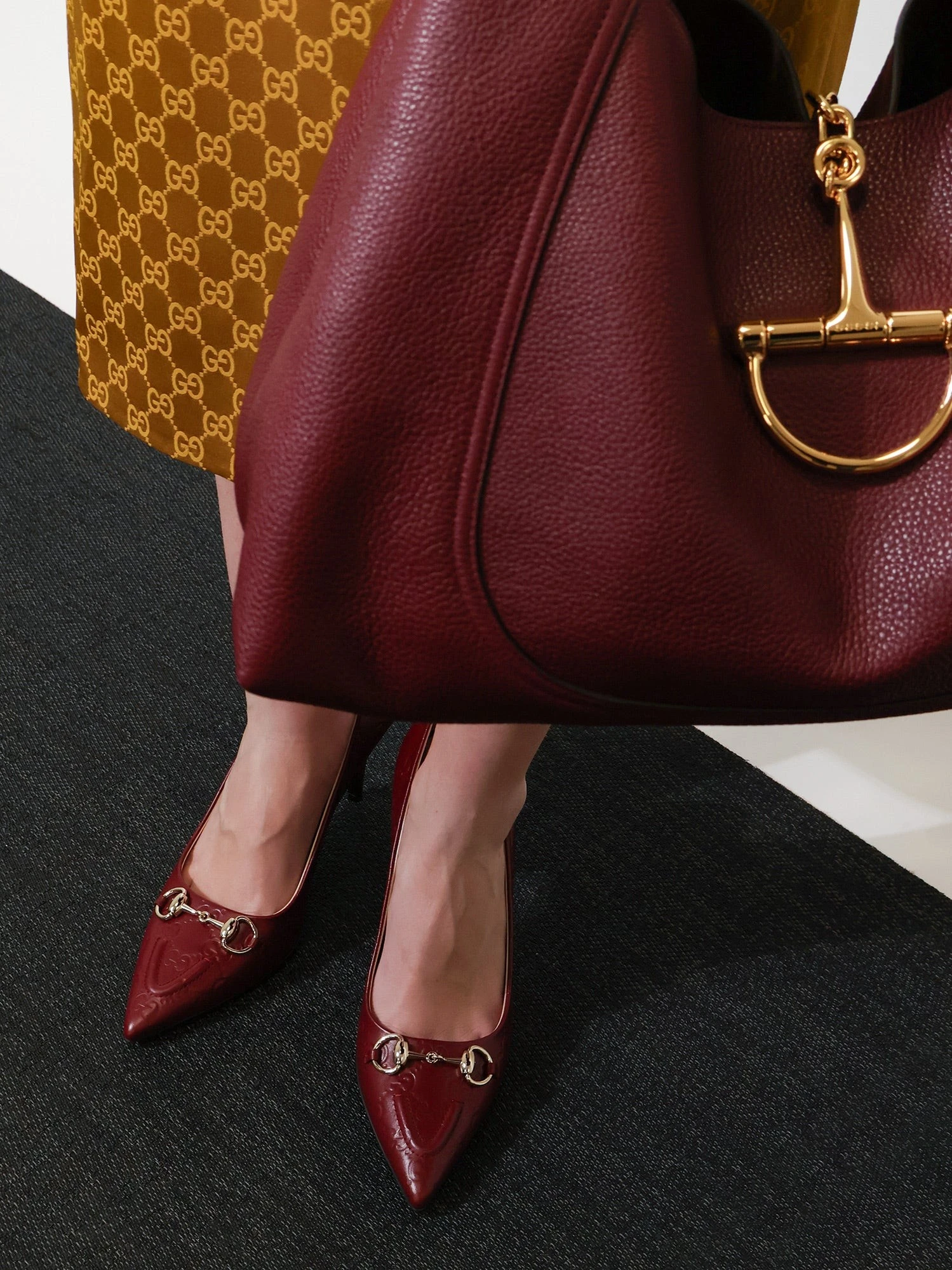 Gucci Rosso Ancora GG leather décolleté.webp
