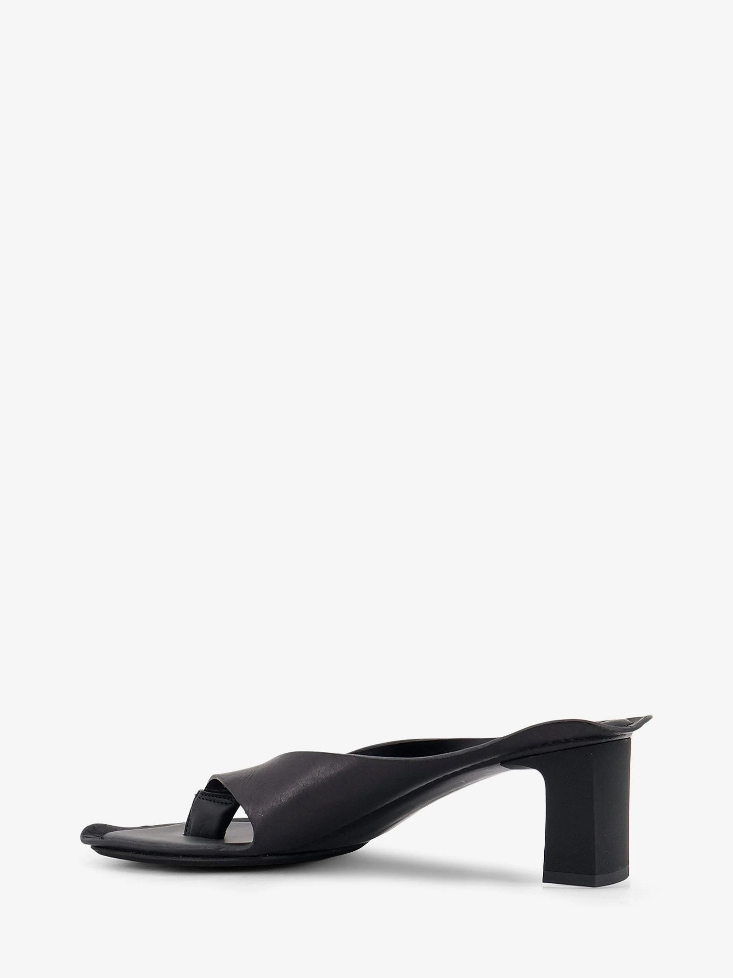 Leather sandals.webp