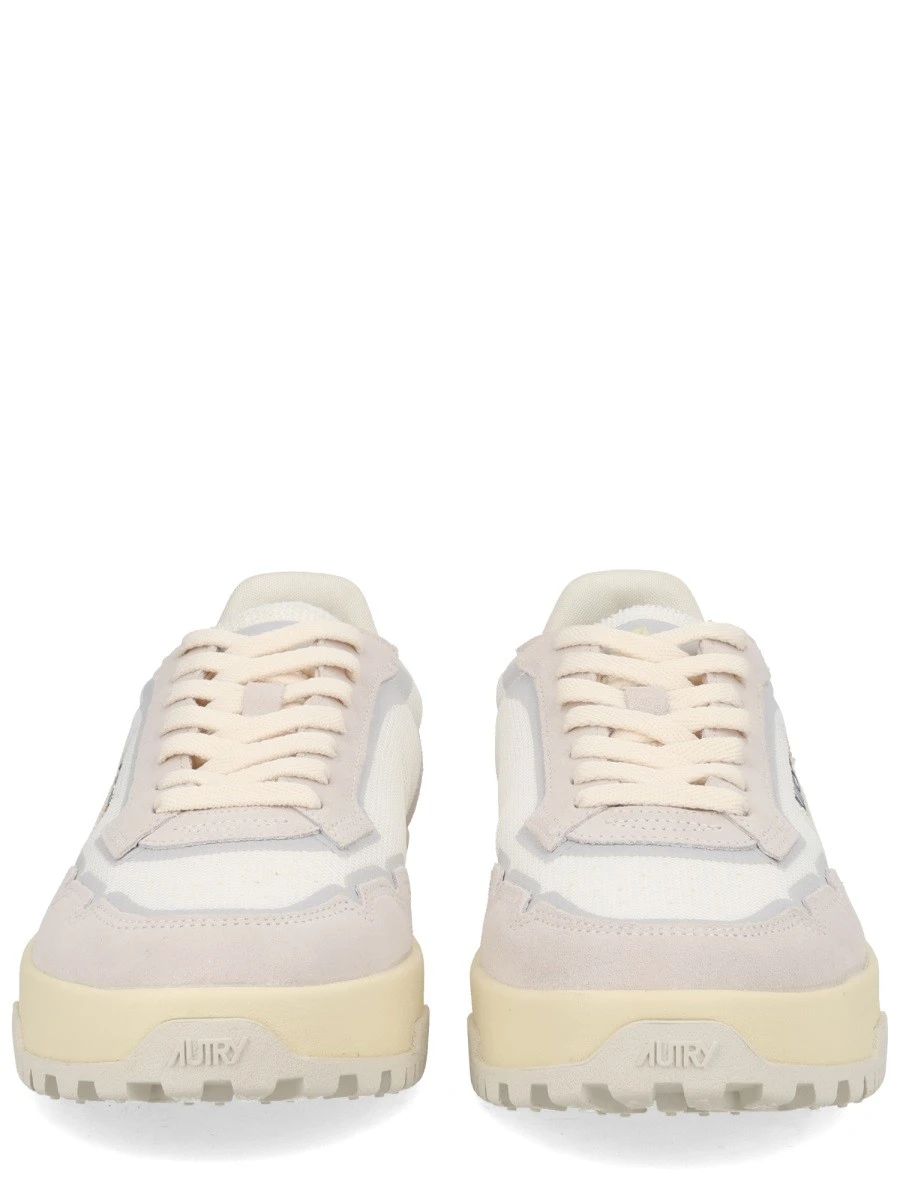 SNEAKER "WILDPACE LOW".webp