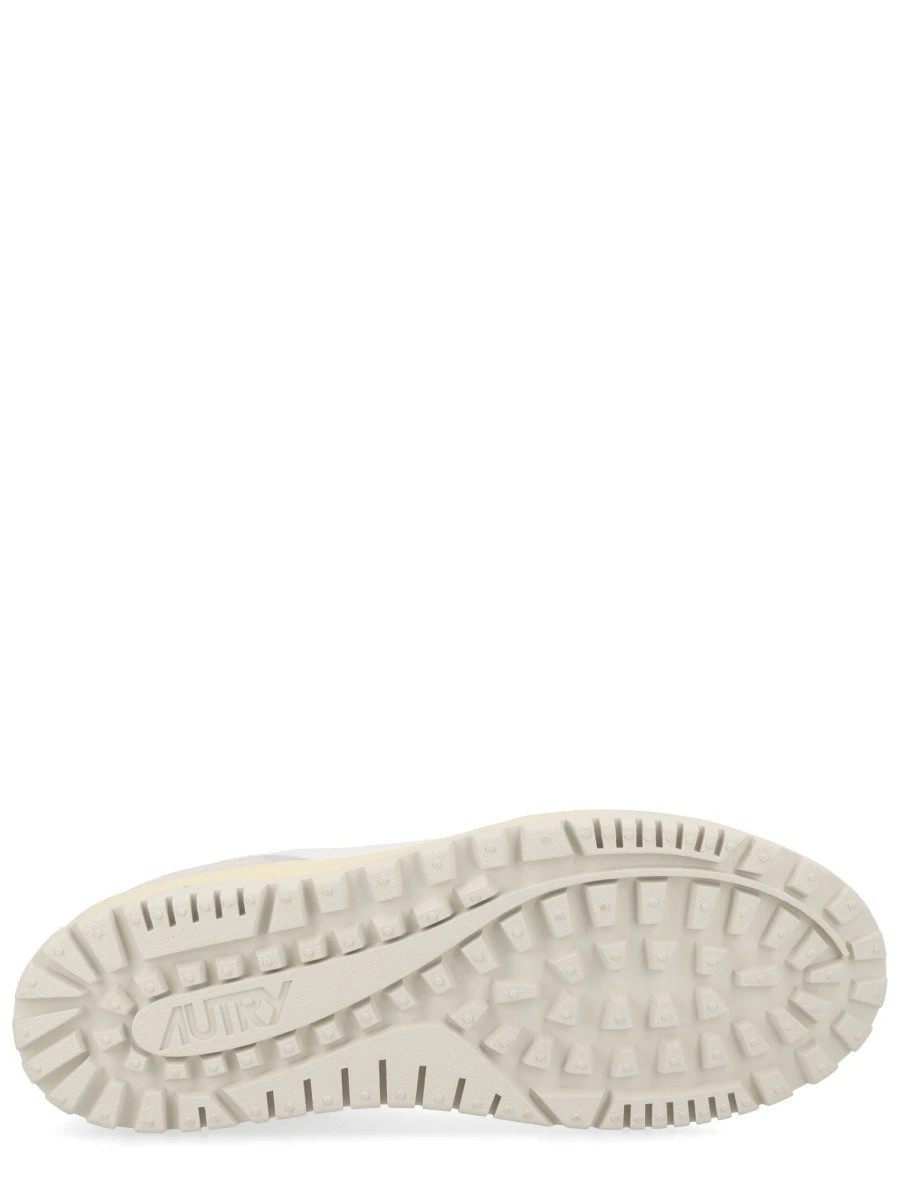 SNEAKER "WILDPACE LOW".webp