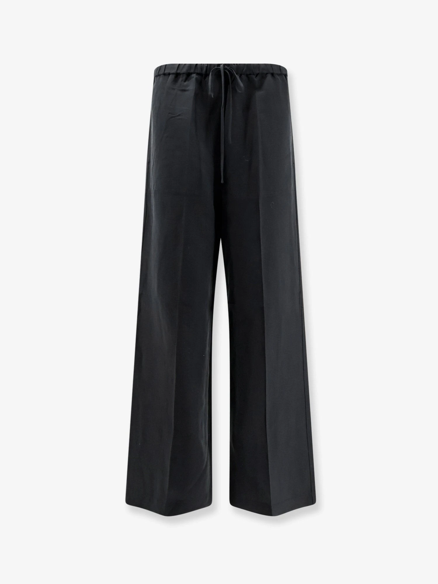 Linen and lyocell blend trousers.webp