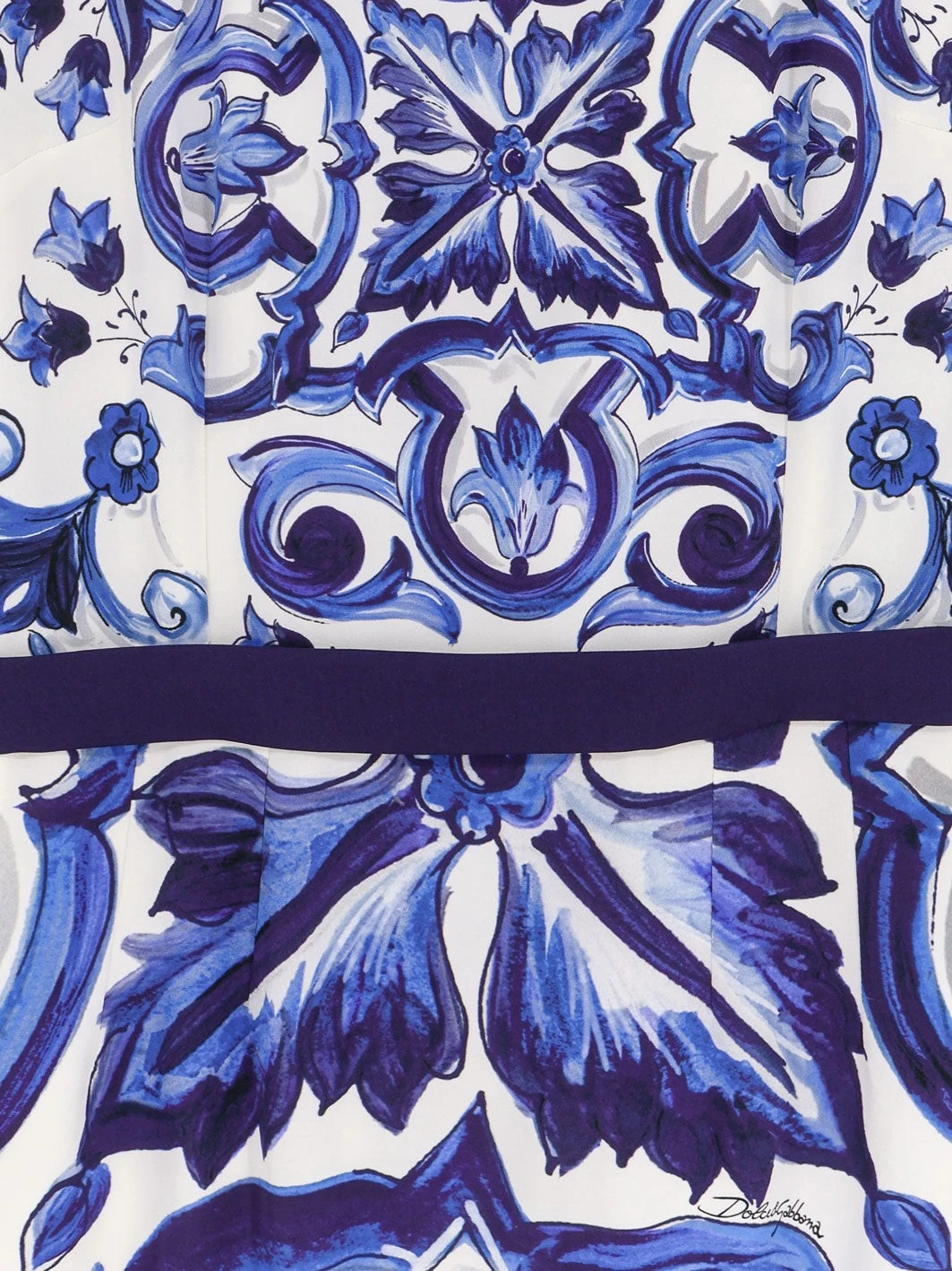 Silk blend dress with Maiolica print.webp