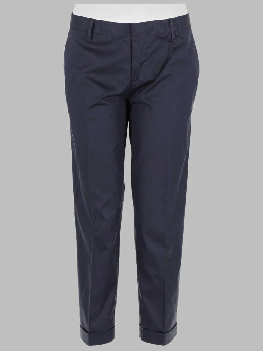 pantaloni
i.webp