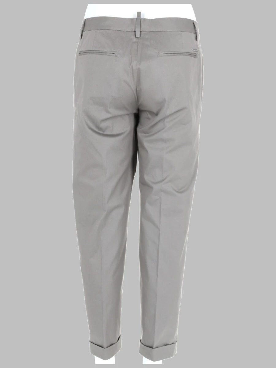 pantaloni
i.webp