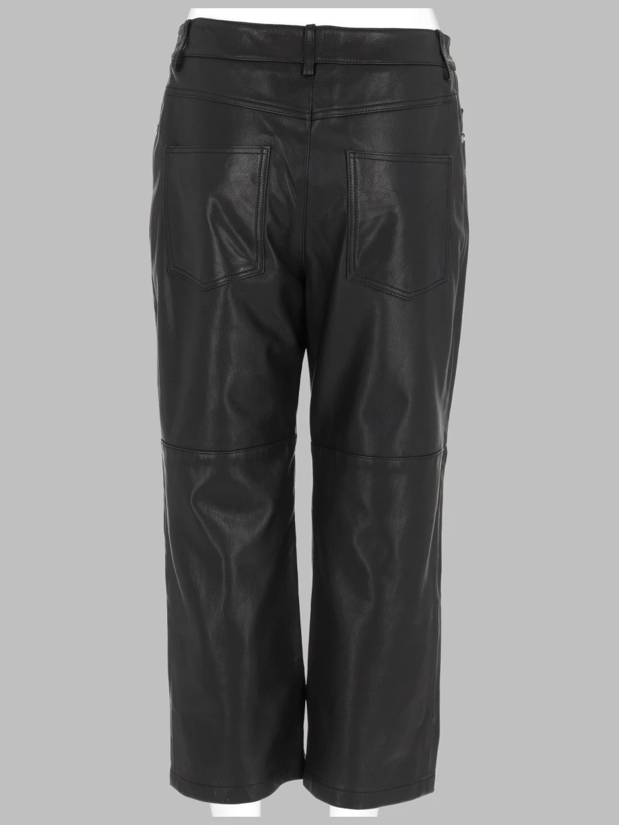 pantaloni.webp