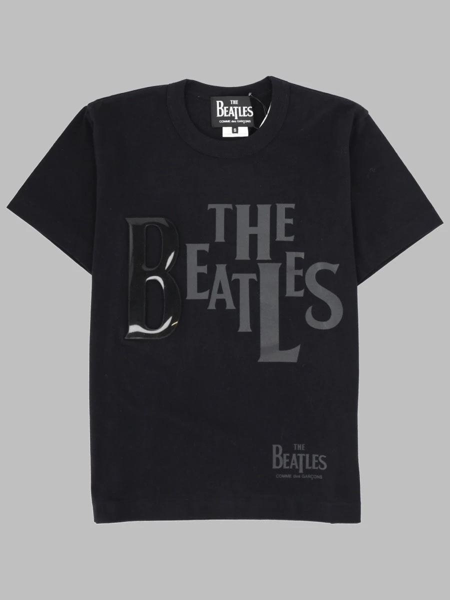 T-SHIRT CON STAMPA.webp