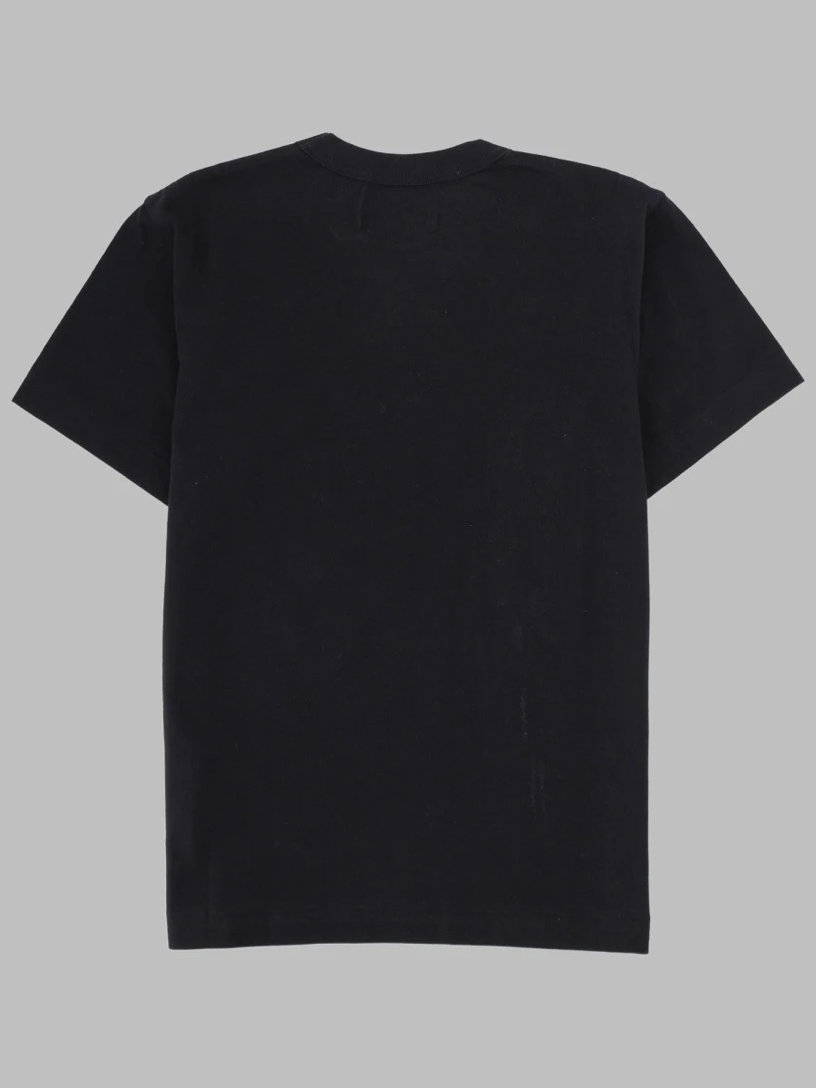T-SHIRT CON STAMPA.webp