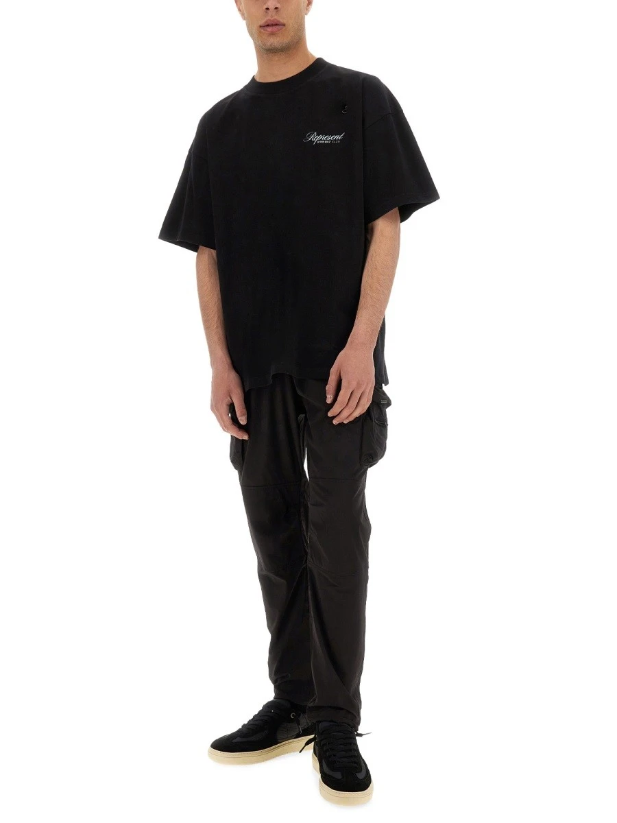 T-SHIRT "REPRESENT OWNERS CLUB SCRIPT".webp
