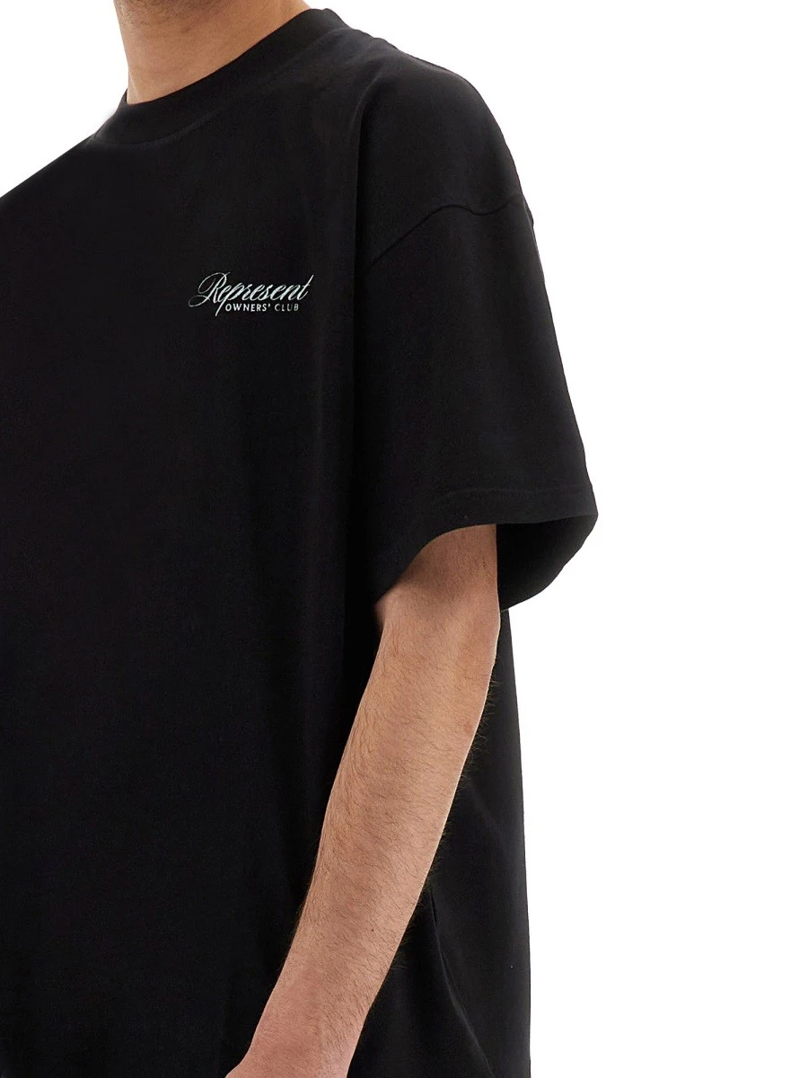 T-SHIRT "REPRESENT OWNERS CLUB SCRIPT".webp