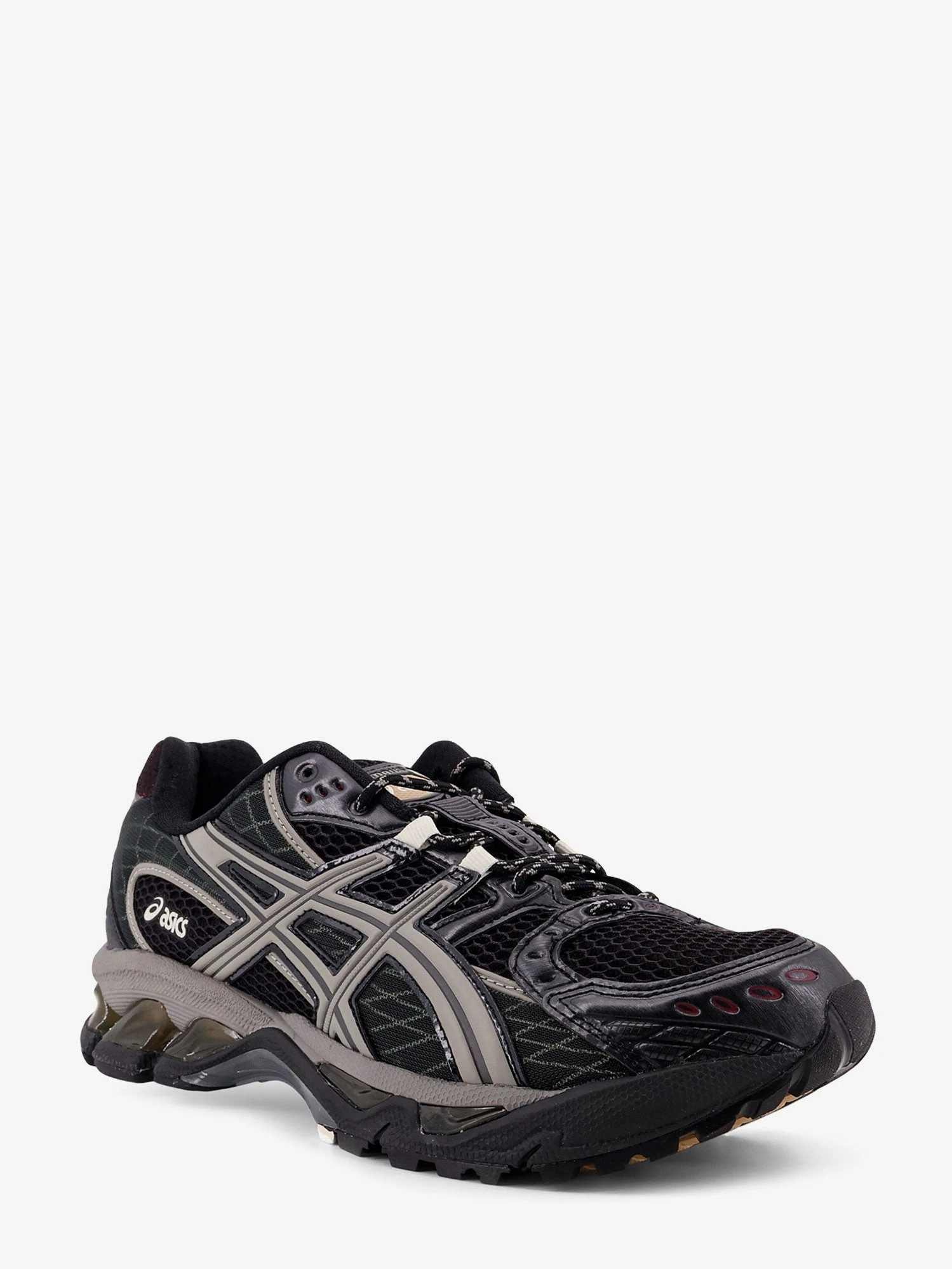Gel Nimbus 10.1 mesh sneakers with logo on the side.webp