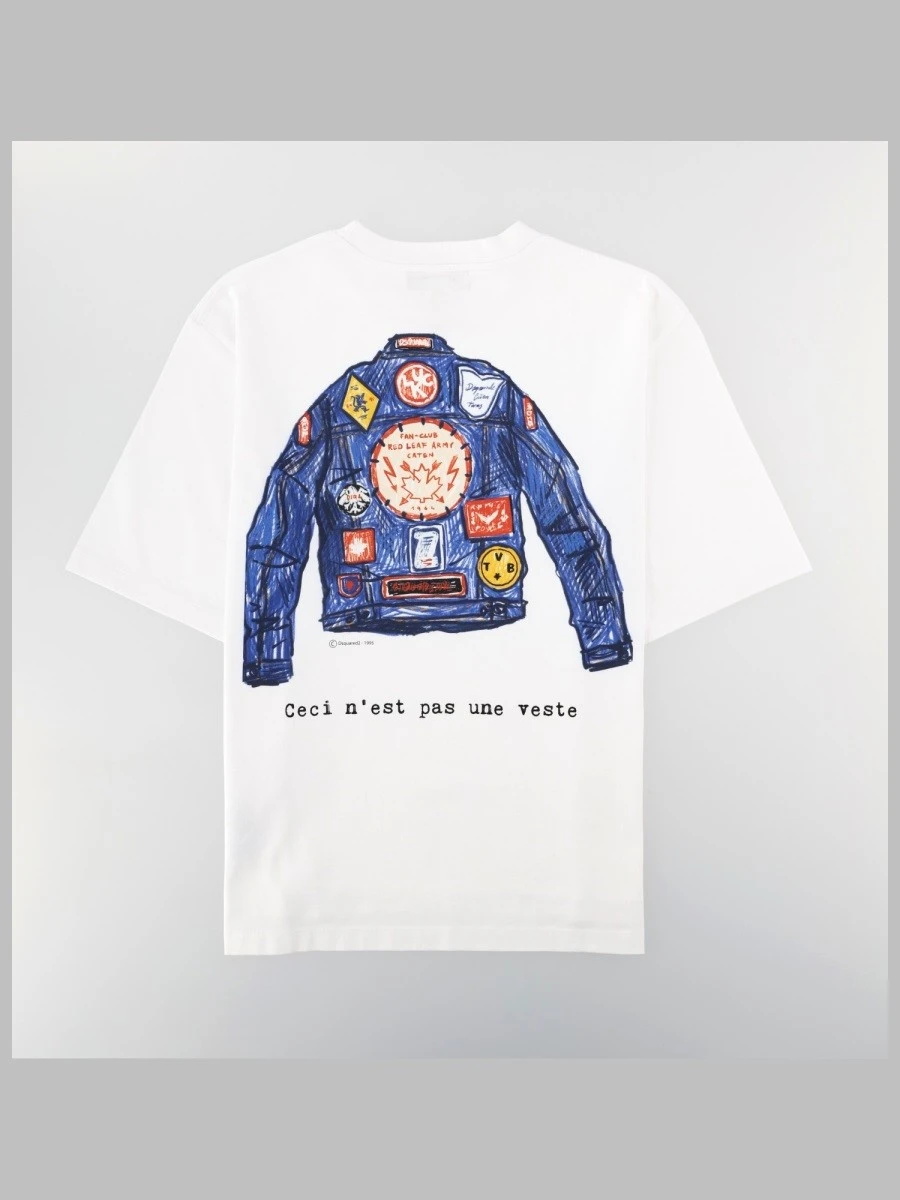 T-SHIRT CON STAMPA.webp