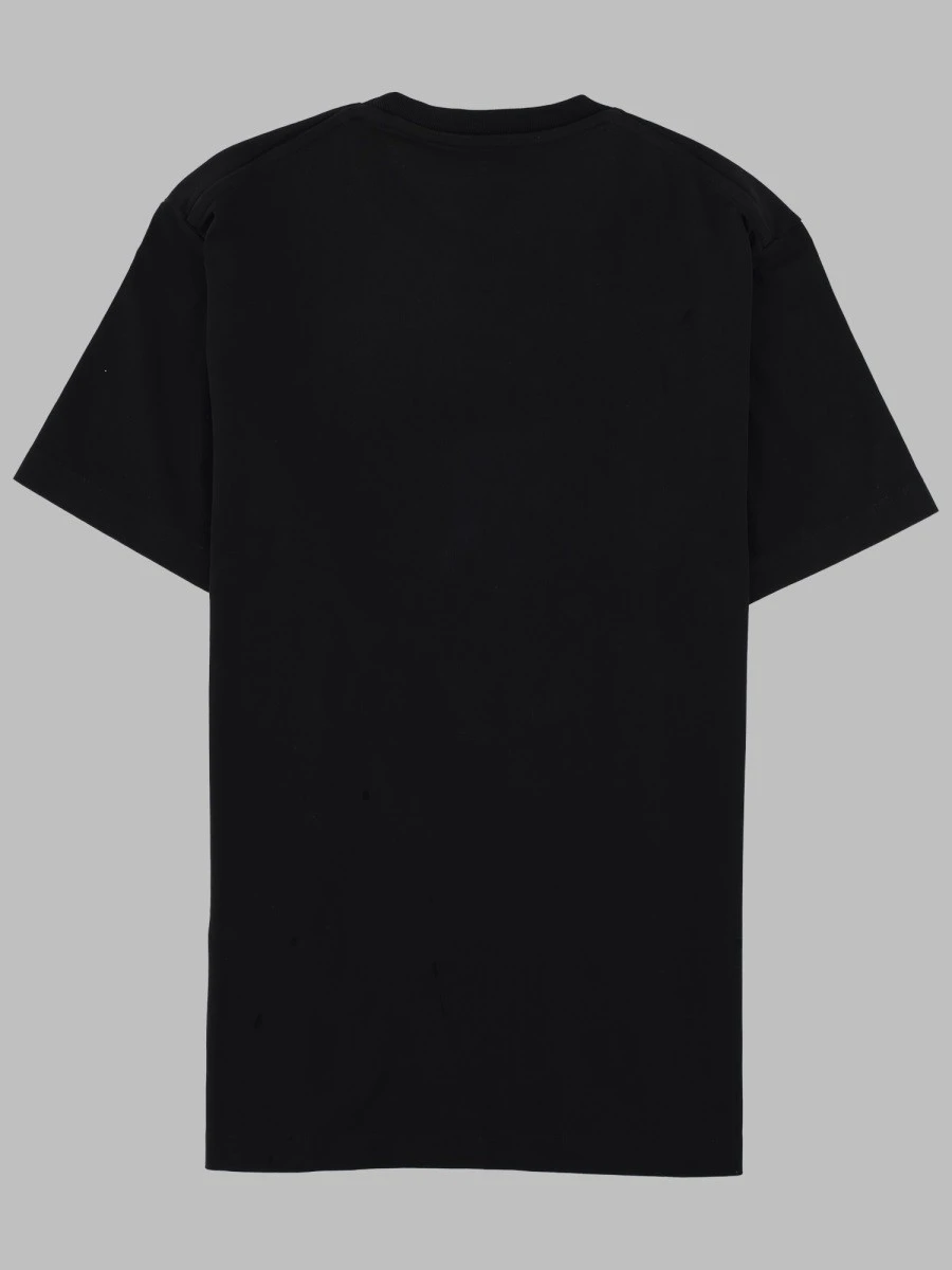 T-SHIRT CON STAMPA E LOGO.webp