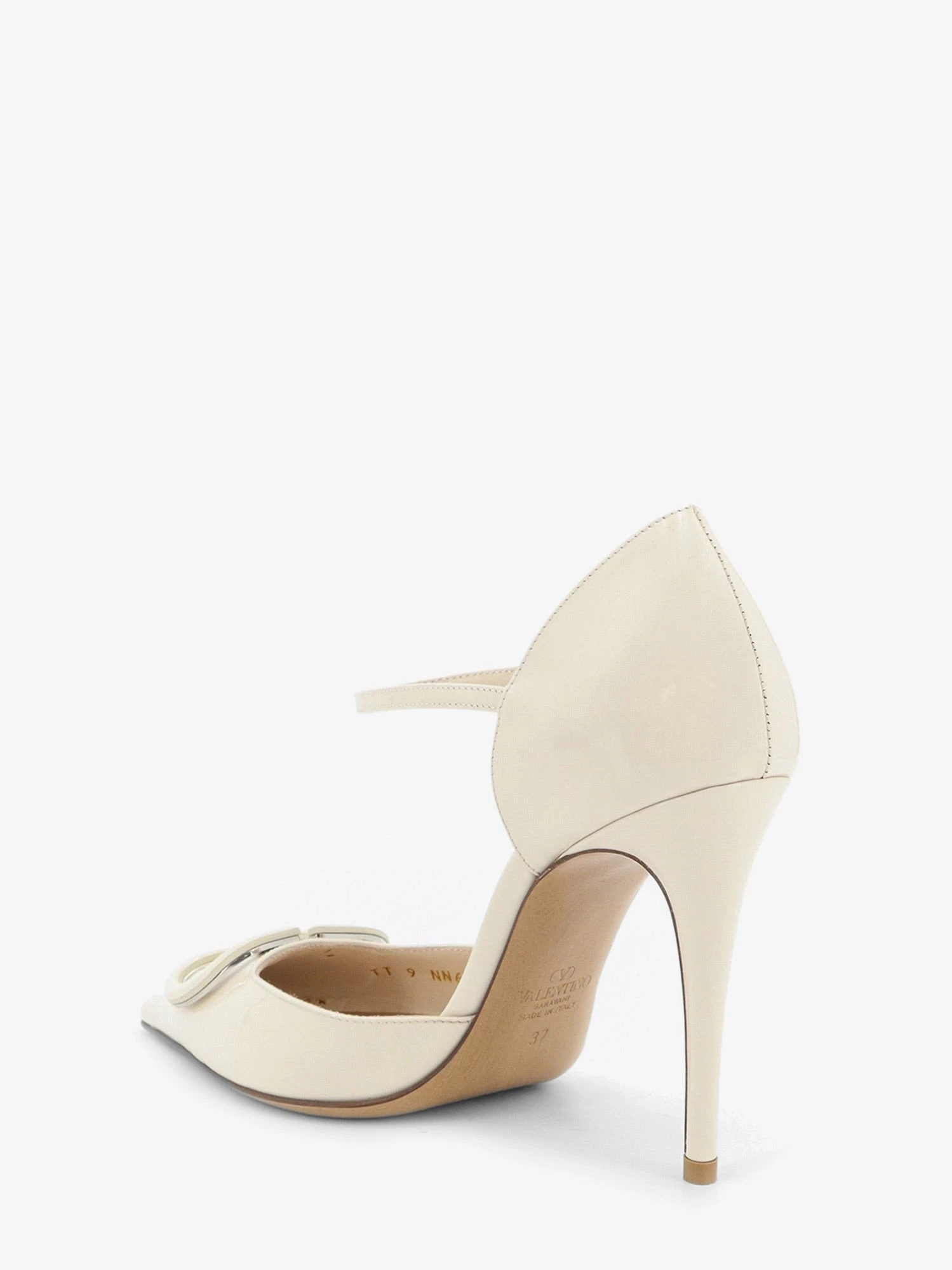 D'Orsay patent pumps with VLogo Signature.webp