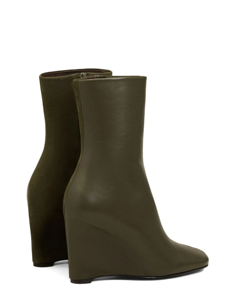 STIVALETTO IN PELLE.webp