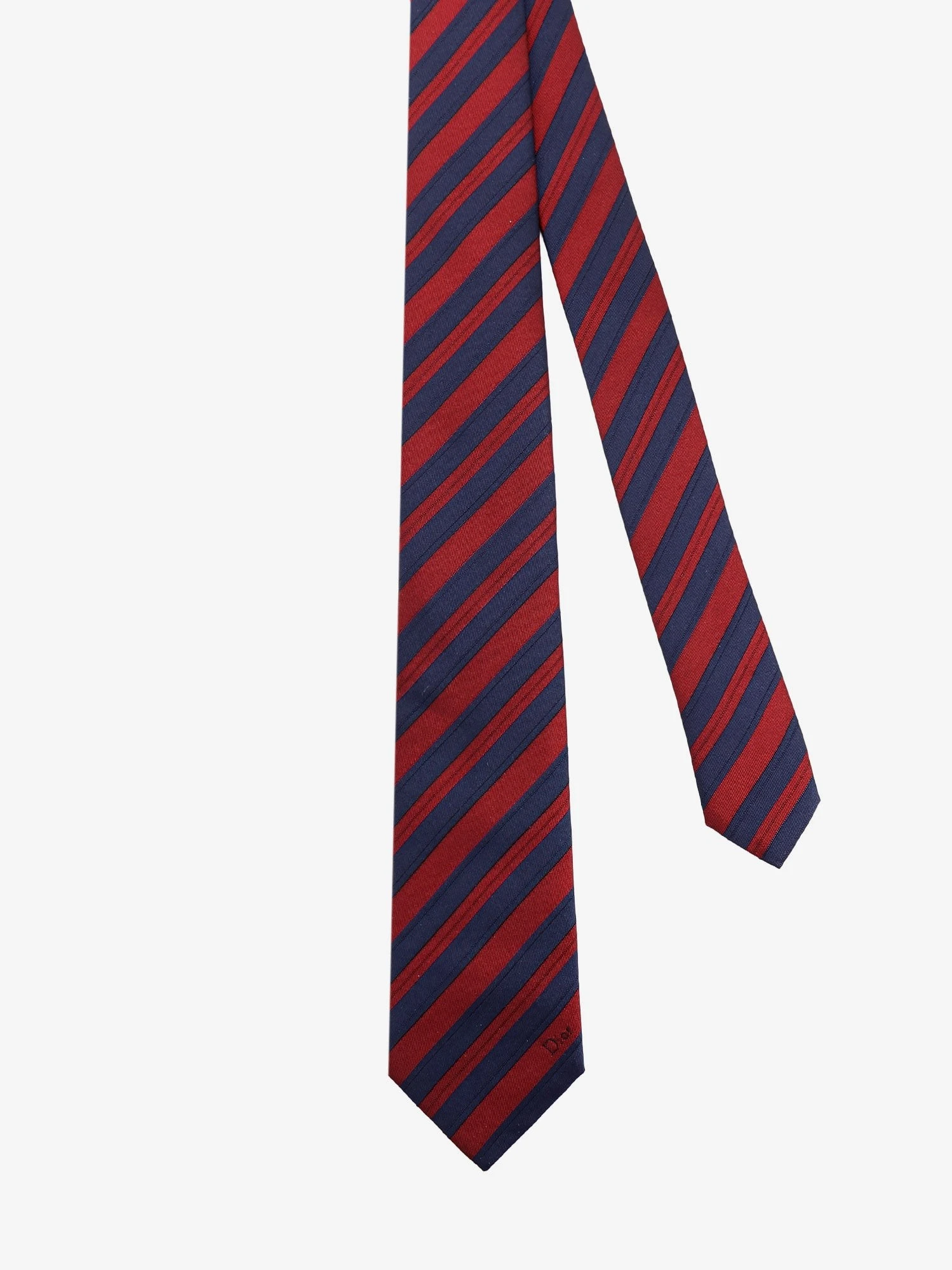 Silk tie.webp